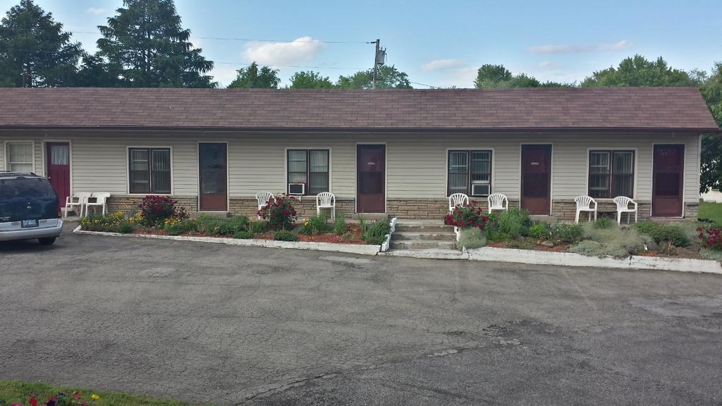 Hipwell'S Motel Fonthill Exterior foto
