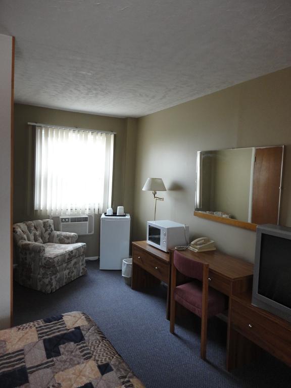 Hipwell'S Motel Fonthill Exterior foto